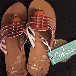 Women’s Cobian Aloha Chocolate Sandals Size 9